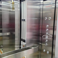 Bán Nhà Mặt Phố Quán Thánh, 56M2, 6 Tầng Thang Máy, Nhỉnh 35 Tỷ, Vỉa Hè Rộng, Kinh Doanh Đỉnh