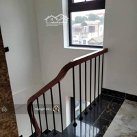 Bán Nhà Mặt Phố Quán Thánh, 56M2, 6 Tầng Thang Máy, Nhỉnh 35 Tỷ, Vỉa Hè Rộng, Kinh Doanh Đỉnh