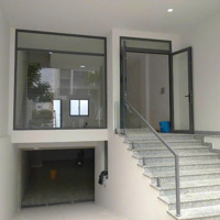 Hàng Hiếm Cho Thuê Nhà Phố Saigon Mystery Villas, 42 Triệu, 5 Phòng Ngủ 6Wc