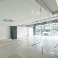 Tòa Nhà Cho Thuêmặt Tiềnhậu Giang, Ngay Sân Bay. Dt: 10X20M. 1 Hầm 6 Tầng Nổi. Pccc Đầy Đủ. Giá 120 Triệu