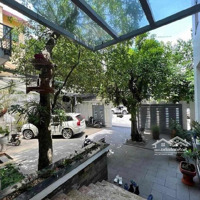 Bán Bt Vườn Đào, 229 Tỷ, 368M2, Giá Tốt Tại Tây Hồ, Hà Nội