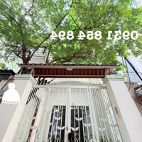 Bạn Chọn Không Gian Sống Rộng Rãi Thoải Mái, Cây Xanh Bóng Mát ? Bán Nhà Huỳnh Văn Bánh, Phú Nhuận
