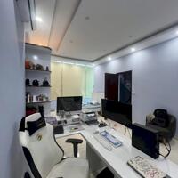 SIÊU HIẾM-Bán nhà Ôtô tránh Phố Trung Kính 42/50m x 4 Tầng, MT 6.3m 20.5 Tỷ, Kinh Doanh đỉnh - LH 0987881444