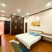 Siêu phẩm. Bán nhà Nguyễn Viết Xuân, Thanh Xuân. 40m2 x 5 Tầng. MT 4.2m. NỞ HẬU. Hơn 9 tỷ.
