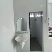 Nhà mới mặt tiền cạnh đại học FPT