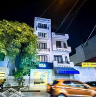 Bán Gấp Nhàmặt Tiềncách Mạng Tháng 8 P11 Quận 3, Dt:8X18 Công Nhận 140M2-Hdt 200 Triệu Giá Bán 50 Tỷ