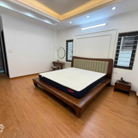 Bán Nhà Riêng Đội Cấn, Ba Đìnhdiện Tích40M2/ 6 Tầng Thang Máy, Cách Đường Ô Tô 30M. Giá Chào 10,9 Tỷ