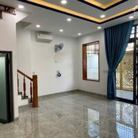 Bán Nhà Mới 3 Tầng View Thoáng – Gần UBND, Đại Học, Biển Hòn Chồng!