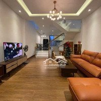 Nhà 1 Trệt 2 Lầu Trung Tâm Vũng Tàu Gần Biển Sầm Uất