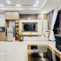 Bán Nhà Phố Nguyễn Sơn. 6 Tầng Thang Máy, Ô Tô Ngủ Trong Nhà. Liên Hệ: 0913013310