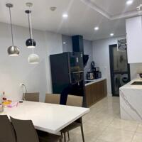 Bán căn hộ 2PN 88m2 chung cư Vinhomes D''Capitale - giá tốt