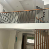 5.3M X 20M - 6 Tầng - Tòa Nhà Cách Mạng Tháng Tám Quận 3 - Thang Máy - Nhà Mới Ô Tô Đậu Thoải Mái