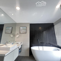 Bán Cc Aria Vũng Tàu, 9,5 Tỷ, 291M2, 3 Phòng Ngủ 3 Vệ Sinh Nội Thất Đầy Đủ Ở Ngay, View Biển, Ngay Mặt Biển