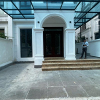 Chính Chủ Cần Cho Thuê 1 Tầng Nhà Shophouse Hải Âu 2. Diện Tích 30M2. Giá 10 Triệu/ Tháng