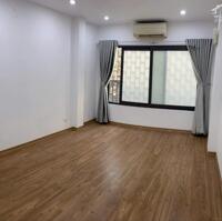 Cho thuê nhà Phố Khương Trung, 5 tầng x 25m2, 10.5 Triệu KD online kết hợp ở gđ, nhóm