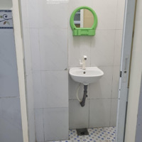 Chính Chủ Cho Thuê Nguyên Căn Ngay Trung Tâm Q12