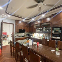Bán Gấp Nhà Nghĩa Tân - Vỉa Hè Rộng- Ô Tô Tránh Nhau- Kinh Doanh Sầm Uất- 57M2 - Giá Bán 18 Tỷ Hơn