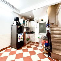 Chính Chủ Cho Thuê Nguyên Căn Mới 4Tx18M Full Nội Thất, Giá Bán 7, 8 Triệu Ở Hoàng Hoa Thám.