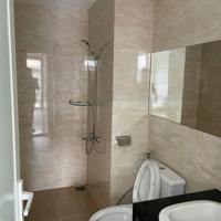 Văn Phòng Newton 40M2 Giá Bán 9 Triệu/Tháng - Đảm Bảo Còn Tin Còn Hàng - Không Đăng Giá Ảo