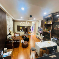 Nhà Đẹp Bồ Đề Dân Xây Trung Tâm Phường Full Tiện Ích Tặng Nội Thất
