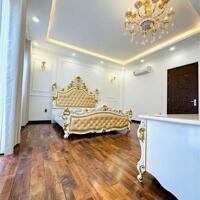 Villa Mini 5 Tầng,  Phạm Văn Hai, Phường 5, Gần CV Lê Thị Riêng. Chỉ 11.5 tỷ