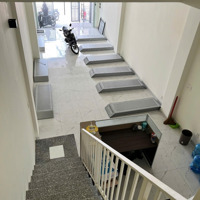 Nhà Mặt Tiền Nguyễn Bỉnh Khiêm,4,5X18M,Trệt,3Lầu Suốt, 27 Triệu/Th