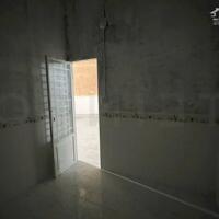Cho thuê kho xưởng 250m² có PCCC và điện 3 pha, mặt tiền đường Võ Văn Kiệt, P. Long Hoà, Q. Bình Thuỷ, TP. Cần Thơ, lộ Container, giá thuê 14 triệu/ tháng (chưa thuế)