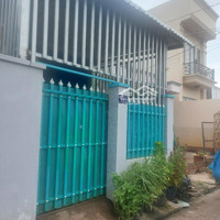 Chính Chủ Cần Bán Gấp Nhà Cấp 4 .Gần Trường Học. Chợ Đức Hòa. Công An Huyện..dtsd 77M2