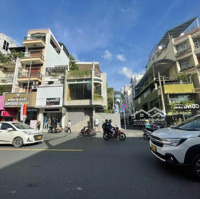 Siêu Vị Trí ! Góc 2 Mặt Tiền Hai Bà Trưng - Chợ Tân Định - Dt: 10 X 30M - Hđt: 300 Triệu/Th. Giá Bán 114 Tỷ