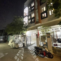 Bán Nhà Có 33 Căn Hộ Dịch Vụ Ql13 Tđ 404M2 Full Thổ Cư Dòng Tiền 130 Triệu/Tháng Ngang 14Mét 35.5Tỷ