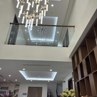 Siêu Phẩm Duplex : Bán Căn Hộ 226M ( 6 Phòng Ngủ+ 4Wc) Nội Thất Đủ + Giá Bán 18.6 Tỷ Tại Golden Field Mỹ Đình.