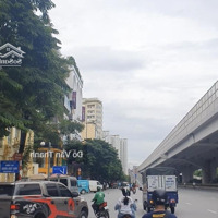 Bán Nhà 40Mmặt Tiền8M X 6 Tầng Hơn Chục Tỷ,Mặt Phố Phạm Văn Đồng, Vỉa Hè Kinh Doanh Sầm Uất