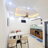 Mặt Ngõ Kinh Doanh, Ô Tô Qua Nhà- Kinh Doanh Siêu Đỉnh, Nhà Kim Giangdiện Tích52 M2 X 5 Tầng 11.95 Tỷ .