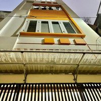 Hoàng Hoa Thám - Bưởi- Nhà Dân Xây
35M, 5Tầng. Chỉ 8,45Tỷ