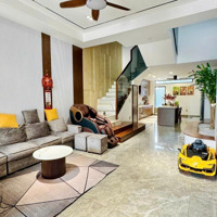 Chính Chủ Bán Nhà 4 Tầng Hoà Phú 9 - Để Lại Toàn Bộ Nội Thất