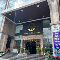 Căn 2 Pn 70M2 Fhome Toà A, Nội Thất Xịn Giá 3,X Tỷ