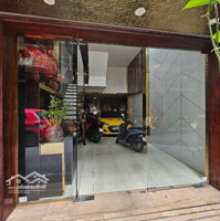 Nhà Bán - Trung Tâm Phố Nguyễn Chí Thanh - Q Đống Đa.
+ 45 M2 - 6 Tầng - Giá Bán 18 Tỷ ( Cócó Thương Lượng).
