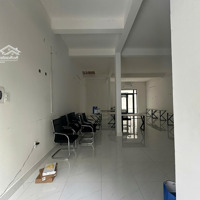Bán Nhà Phố 126M2 Chỉ 24,2 Tỷ Btp Trục Đường Đông Dân Tại Vinhomes Grand Park