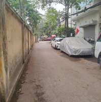 Bán Nhà Riêng Tại Đức Giang, Giá Thỏa Thuận, 40M2, 4 Phòng Ngủ+ 3 Vệ Sinh Mặt Tiền 4M, 4 Tầng, Hot