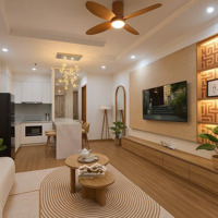 Chính Chủ Bán Gấp Căn Hộ 2 Phòng Ngủsky Central 176 Định Công 4,8X Tỷ