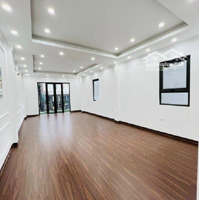 Cho Thuê Nhanh Nhà Siêu Đẹp Ngõ Ô Tô Tại Đội Cấn,Diện Tích70M2 X7 Tầng, Có Tm. Giá Thuê Chỉ 28 Triệu/Tháng