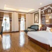 Bán Khách Sạn 5* Phố Cổ Hoàn Kiếm 500m2 13 tầng mặt tiền 17m tổng 120 phòng, View Hồ Gươm.