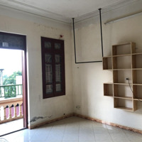 Cho Thuê Phòng Trọ Ngắn Ngày 24M2. Vị Trí Thuận Tiện, Giá Tốt, Tiết Kiệm Cho K Công Tác, Du Lịch Hn