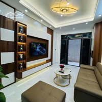Bán Nhà Ngô Thì Sỹ_5 Tầng Kiên Cố_Ngõ Thông_Gần Phố_Pháp Lý Chuẩn_31 M2_7 Tỷ 7