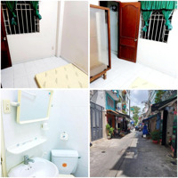 Cho Thuê Phòng Q3.Cửa Sổ.nội Thất Cơ Bản. 2 Triệu5