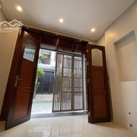 Cho Thuê Nhà Mới Xây 111/8A Đặng Thùy Trâm, P13, Bình Thạnh - 3 Lầu 5Pn
