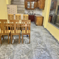Cho Thuê Nhà Ở Dốc Bệnh Viện Phụ Sản (Đường La Thành), Phường Ngọc Khánh, Quận Ba Đình, Tp Hà Nội.