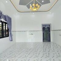 Nhà mới cấp 4, rẻ như cho, 206m2, SHR, Củ Chi, Giá 1 tỷ 080.