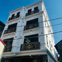 Cơ Hội May Mắn Cho Người Mua Ở, Nhà Mặt Ngõ, Ô Tô Vào Nhà, Hiện Đại. Thanh Trì, Hn