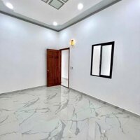 Bán Nhà 2 lầu sổ Hồng Riêng ngay gần ngã tư Vũng Tàu ,trung tâm phường Long Bình Tân Biên Hòa
